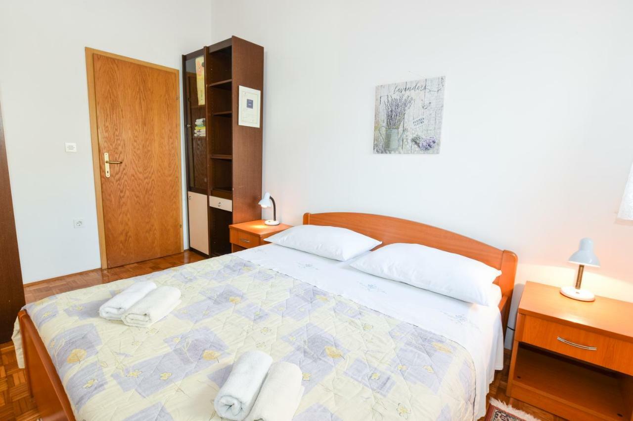 Apartment Darinka Pula Exterior foto